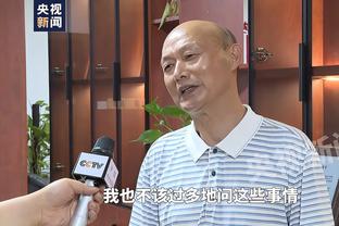 字母哥给库利巴利建议：要非常努力去提高自己 成功只是时间问题